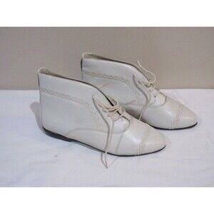 Newport News Leather Ankle Boots (Molly Ringwald Style) womens 7.5